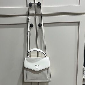 DKNY Elegant White Crossbody Bag